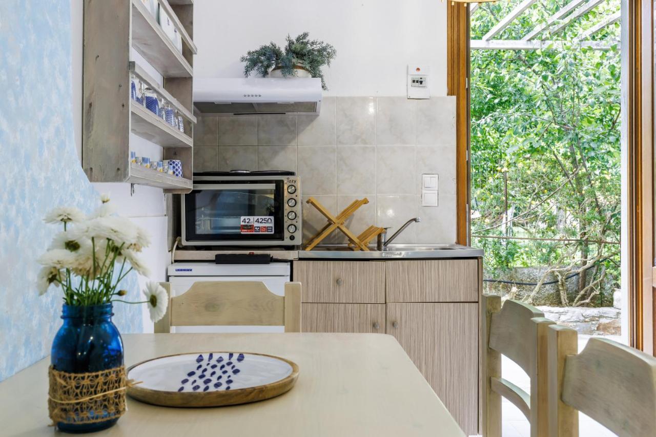 סקופלוס טאון Yianna Cottage Studios מראה חיצוני תמונה