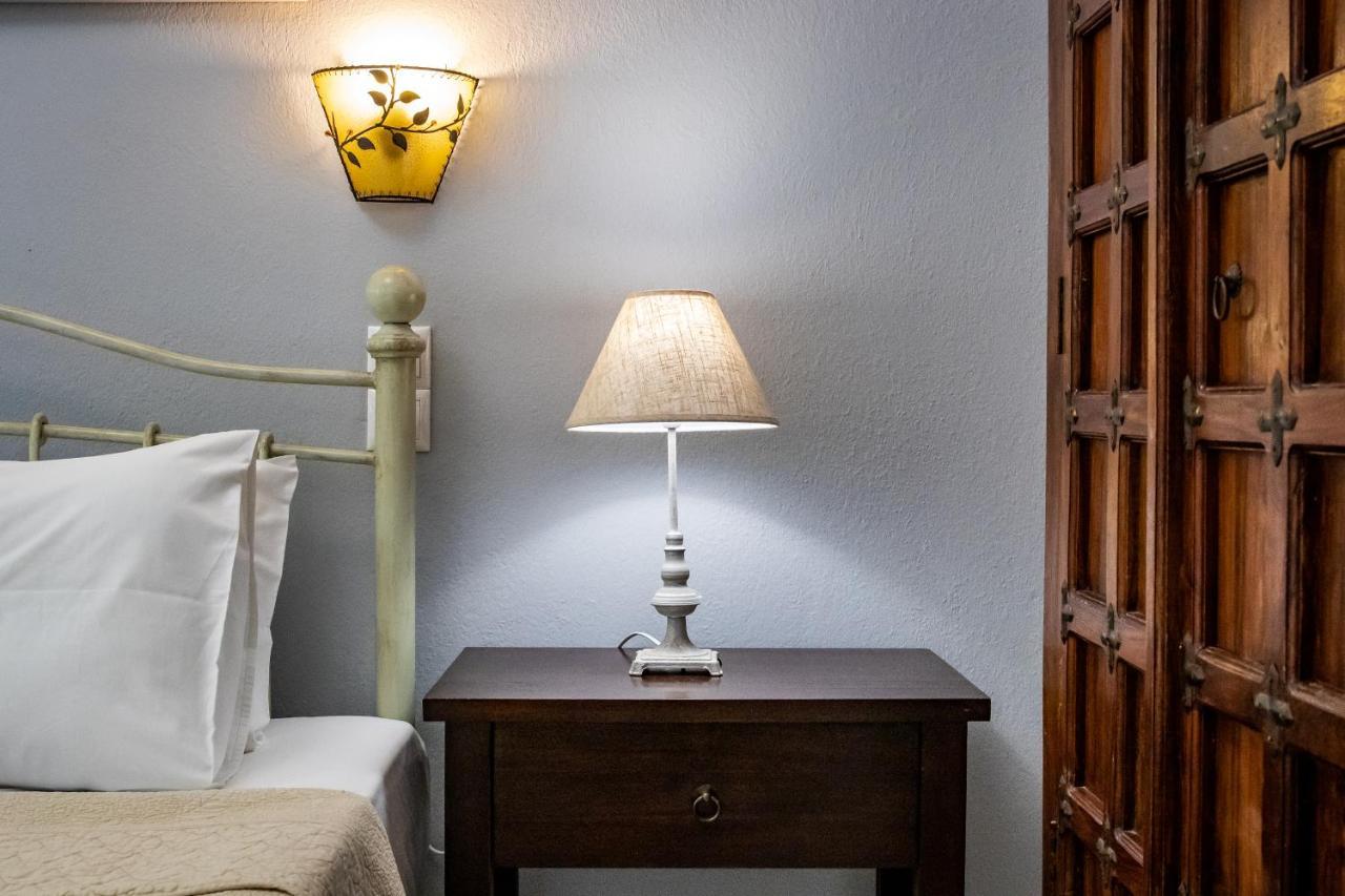 סקופלוס טאון Yianna Cottage Studios מראה חיצוני תמונה